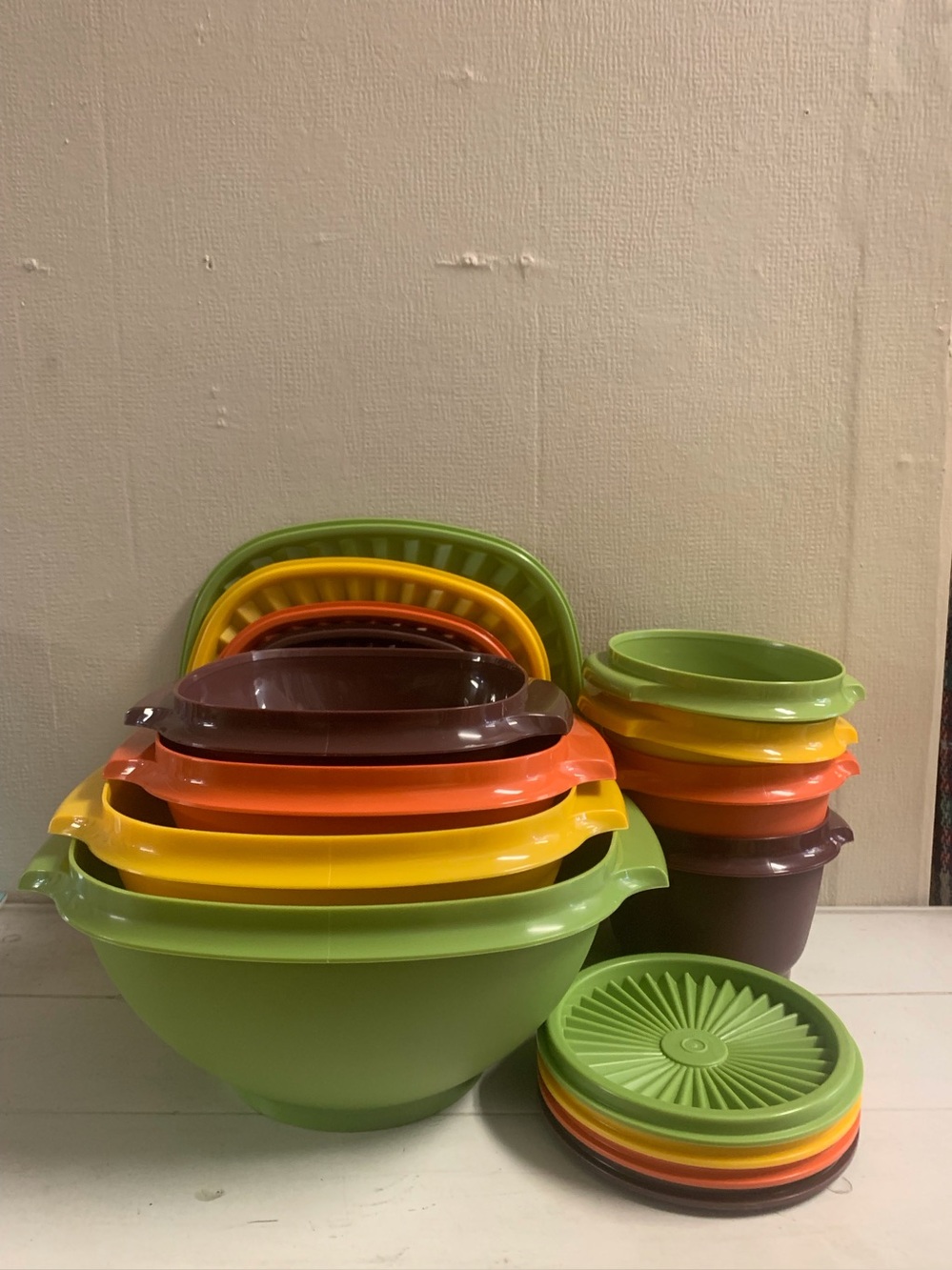 Tupperware Multi-Color Servalier Bowl and Storage Set - 8 Piece - Picture 3 of 9